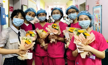 市妇幼保健院开展“5.12”护士节慰问活动